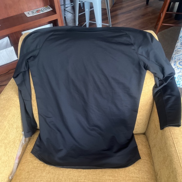 Dri-Fit - Picture 3 of 3